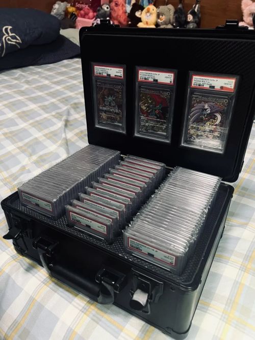 梦卡牌卖爆有玩家1个月花5万开元ky棋牌LABUBU宝可(图9)